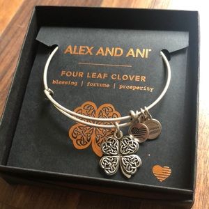 Brand new Alex and Ani 4 leaf clover bracelet